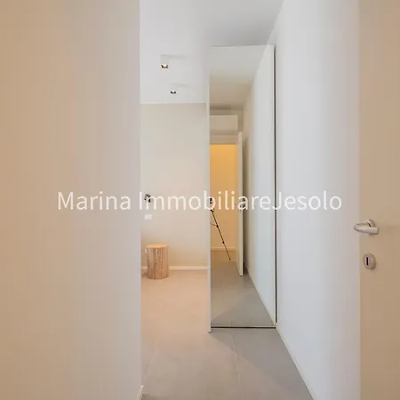 Palms Edition * Τζεσόλο Λίντο