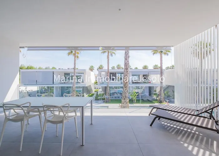 Palms Edition * Τζεσόλο Λίντο