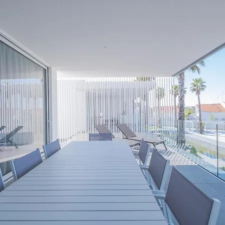 Palms Edition Apartment