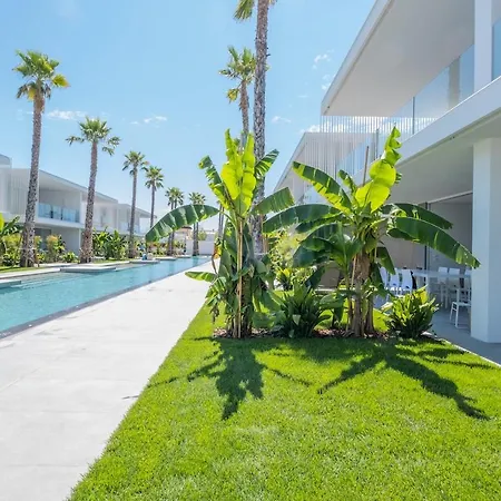 Palms Edition Apartment