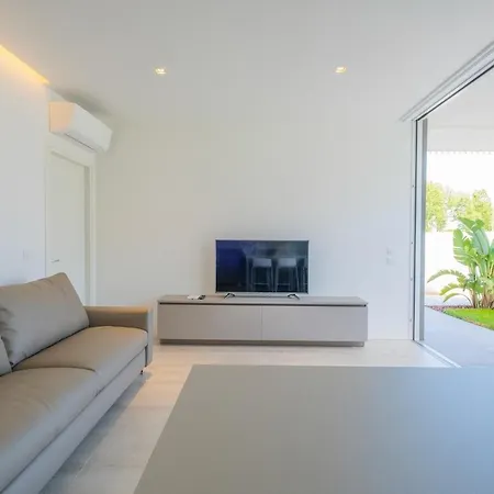 Palms Edition Apartment